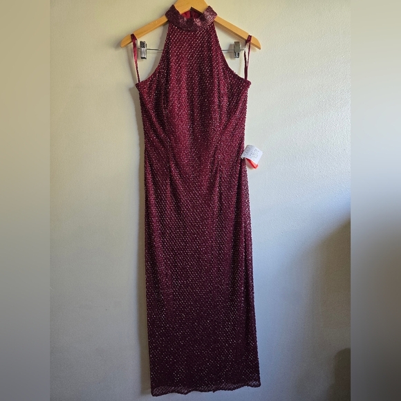 Mac‎ Duggal, Hand Embellished Halter Midi Sheath Dress,Burgundy, Size 2 - Picture 3 of 10